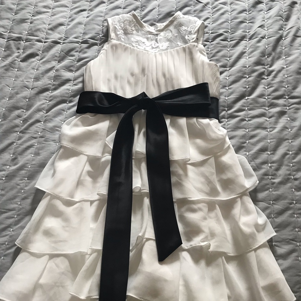 JJsHouse Flower girl Dress Ivory.